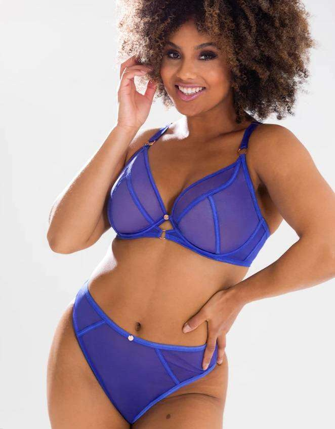 Scantilly Exposed plunge ultraviolet