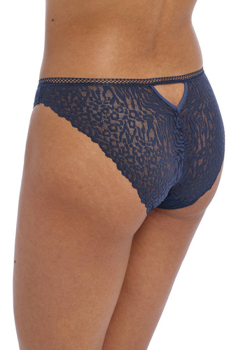 Freya Catwalk brief